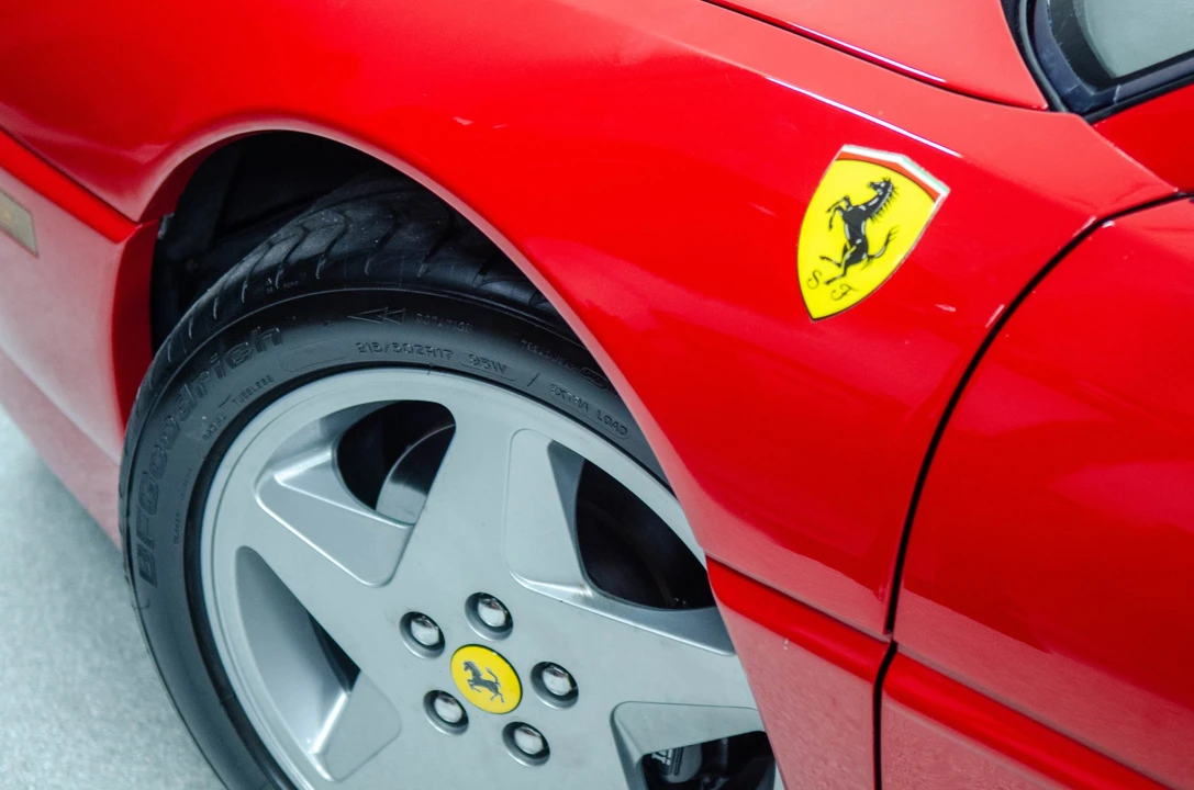 1995 Ferrari 348 Spider - Image 31 of 31