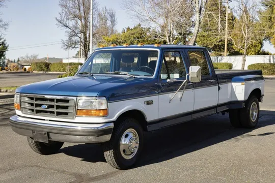 1995 Ford F-350 XLT Crew Cab Dually