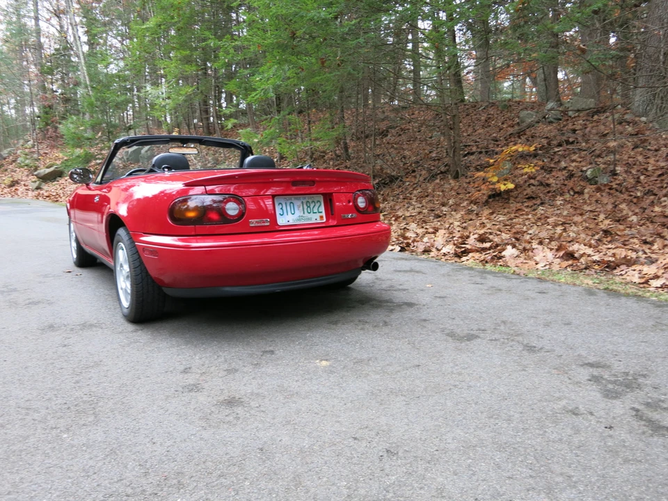1995 Mazda NA MX-5 Miata - Image 8 of 31