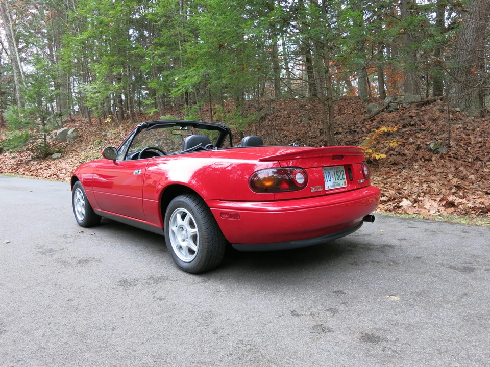 1995 Mazda NA MX-5 Miata - Image 7 of 31