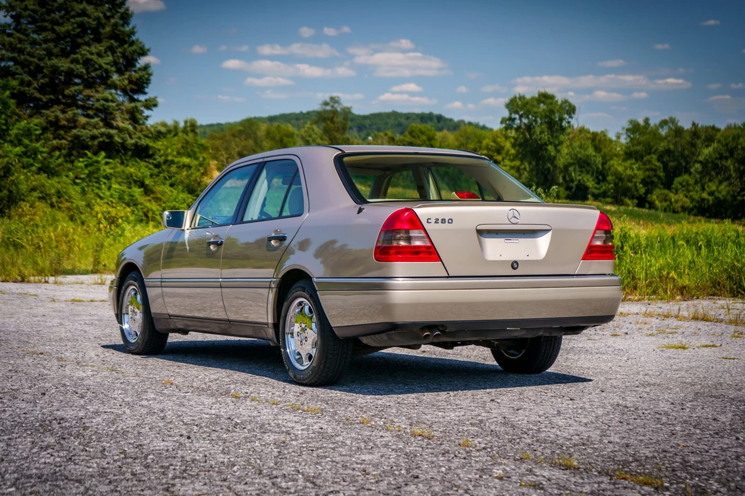 1995 Mercedes-Benz W202 C-Class - Image 5 of 31