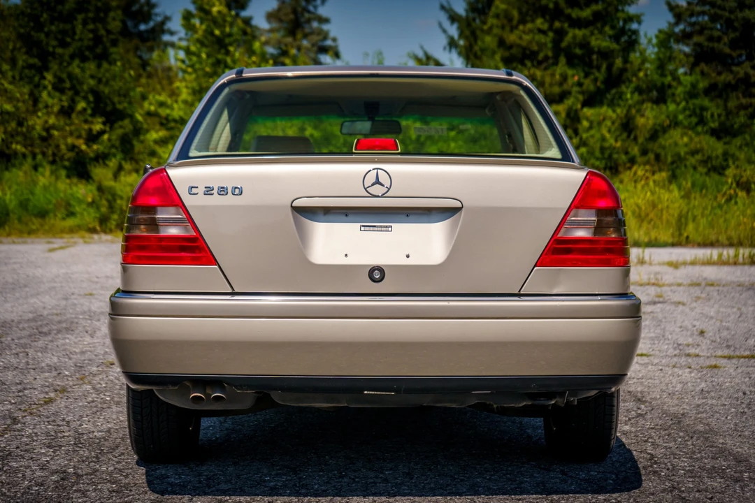 1995 Mercedes-Benz W202 C-Class - Image 9 of 31