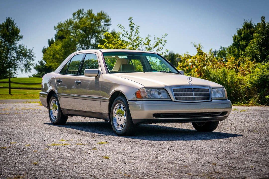 1995 Mercedes-Benz W202 C-Class - Image 14 of 31