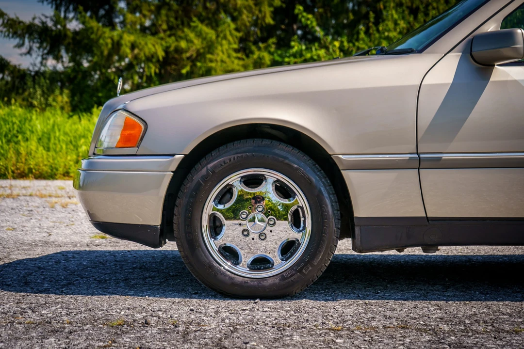 1995 Mercedes-Benz W202 C-Class - Image 25 of 31