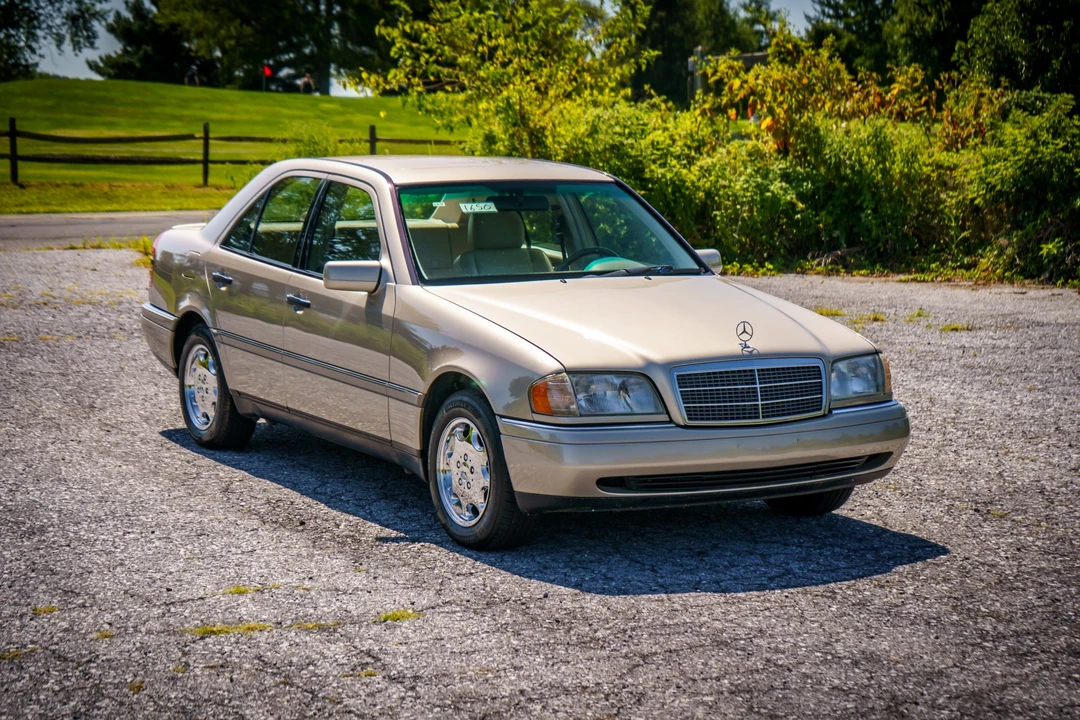 1995 Mercedes-Benz W202 C-Class - Image 15 of 31