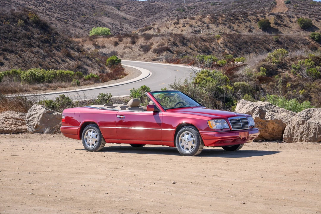 1995 Mercedes-Benz W124 E-Class - Image 17 of 31