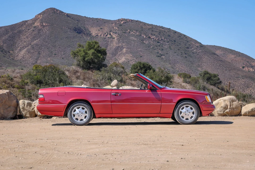 1995 Mercedes-Benz W124 E-Class - Image 16 of 31