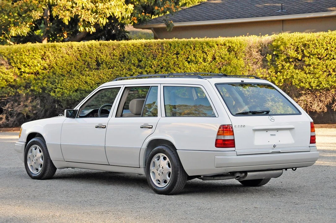 1995 Mercedes-Benz W124 E-Class - Image 7 of 31