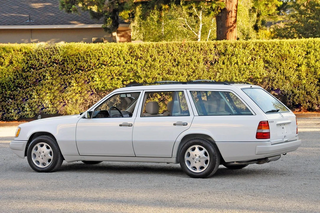 1995 Mercedes-Benz W124 E-Class - Image 6 of 31