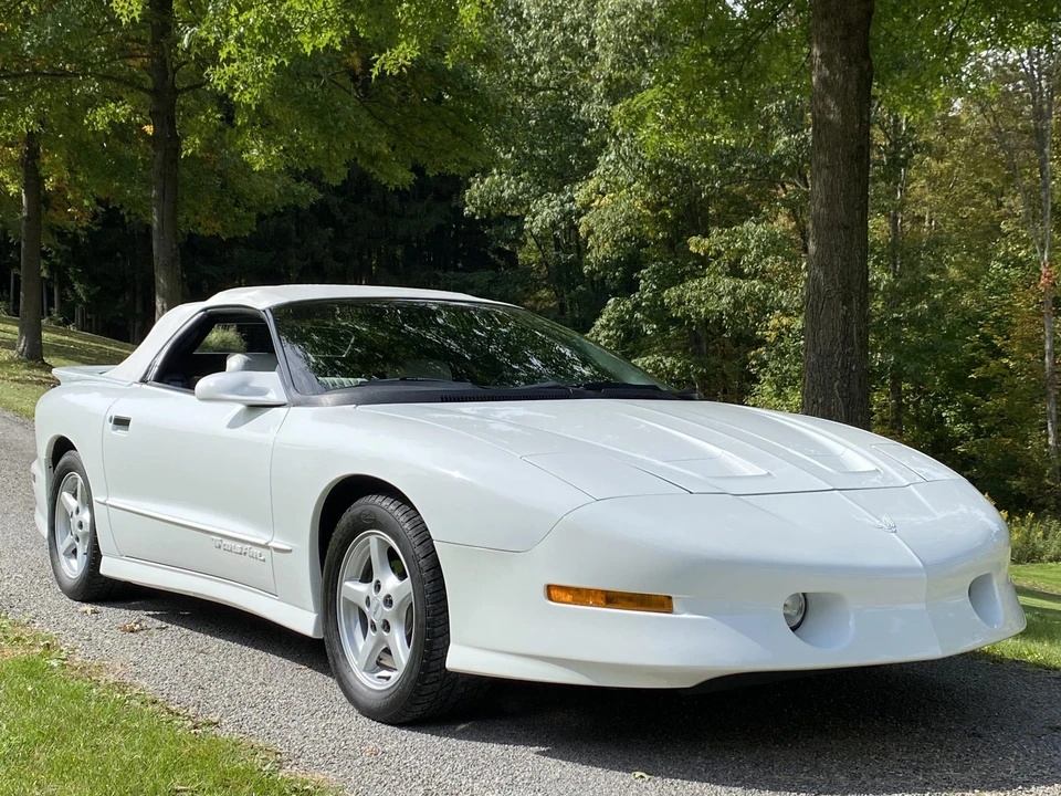 1995 Pontiac Firebird Trans Am 4th Gen - Image 10 of 31