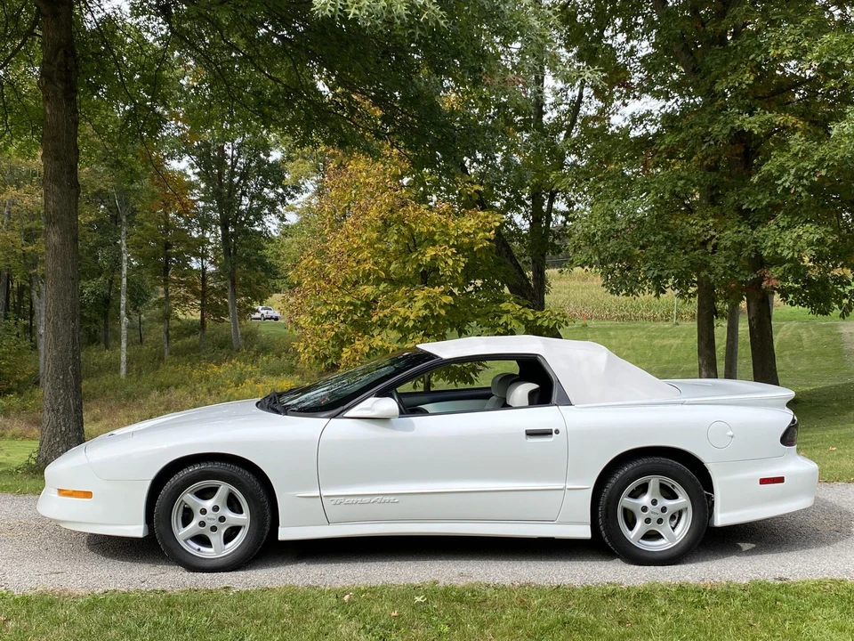 1995 Pontiac Firebird Trans Am 4th Gen - Image 4 of 31