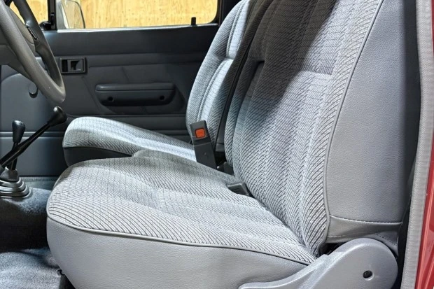 1995 Toyota Hilux 5th Gen - Image 4 of 7