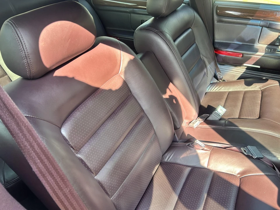 1996 Cadillac DeVille 7th Gen - Image 25 of 31