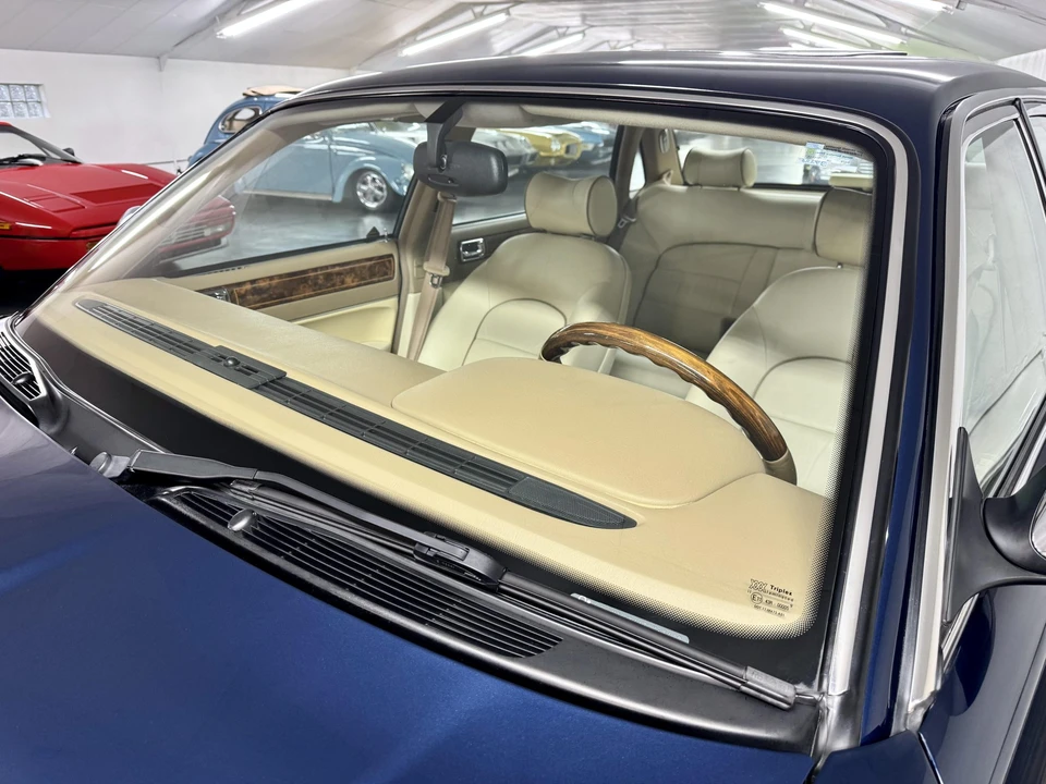 1996 Jaguar X300 XJ - Image 15 of 31