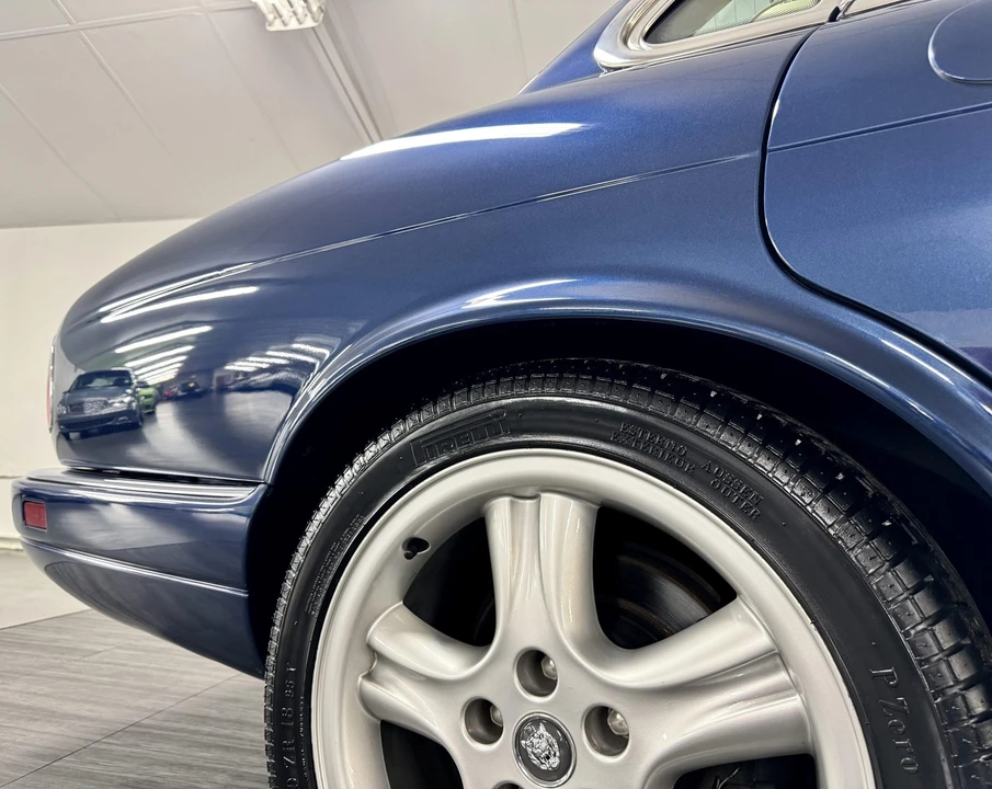 1996 Jaguar X300 XJ - Image 29 of 31