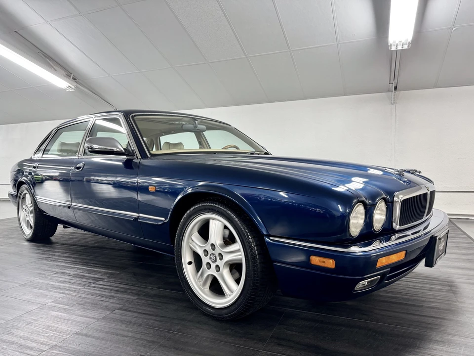 1996 Jaguar X300 XJ - Image 11 of 31