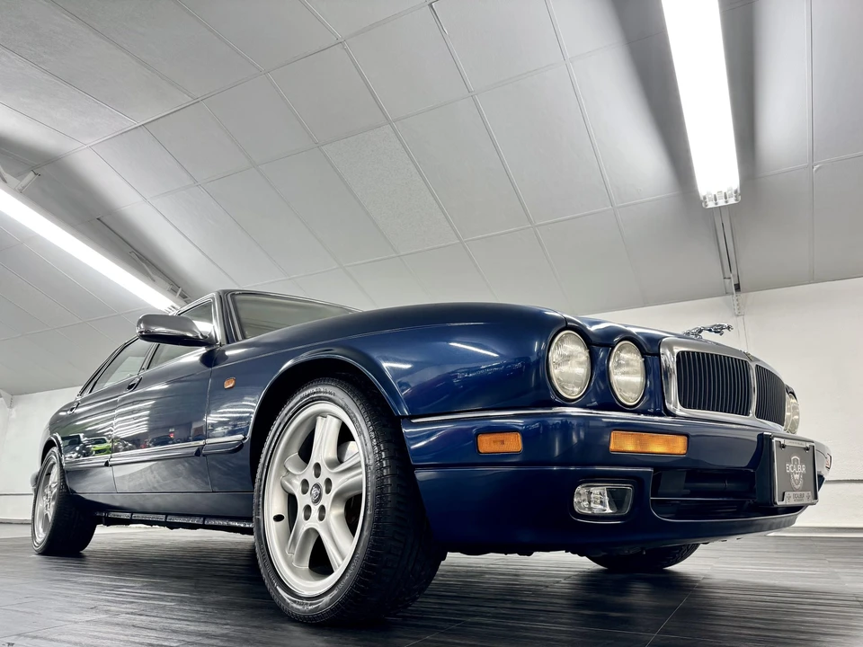 1996 Jaguar X300 XJ - Image 12 of 31