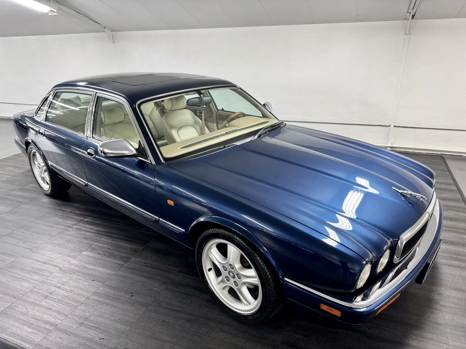 1996 Jaguar X300 XJ - Image 10 of 31