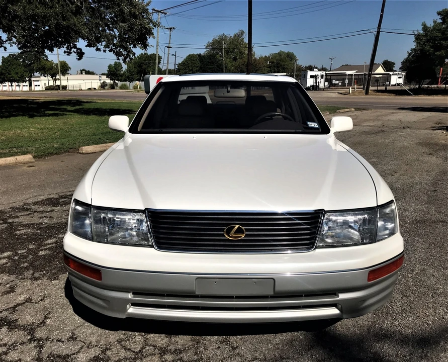 1996 Lexus LS 2nd Gen - Image 8 of 31