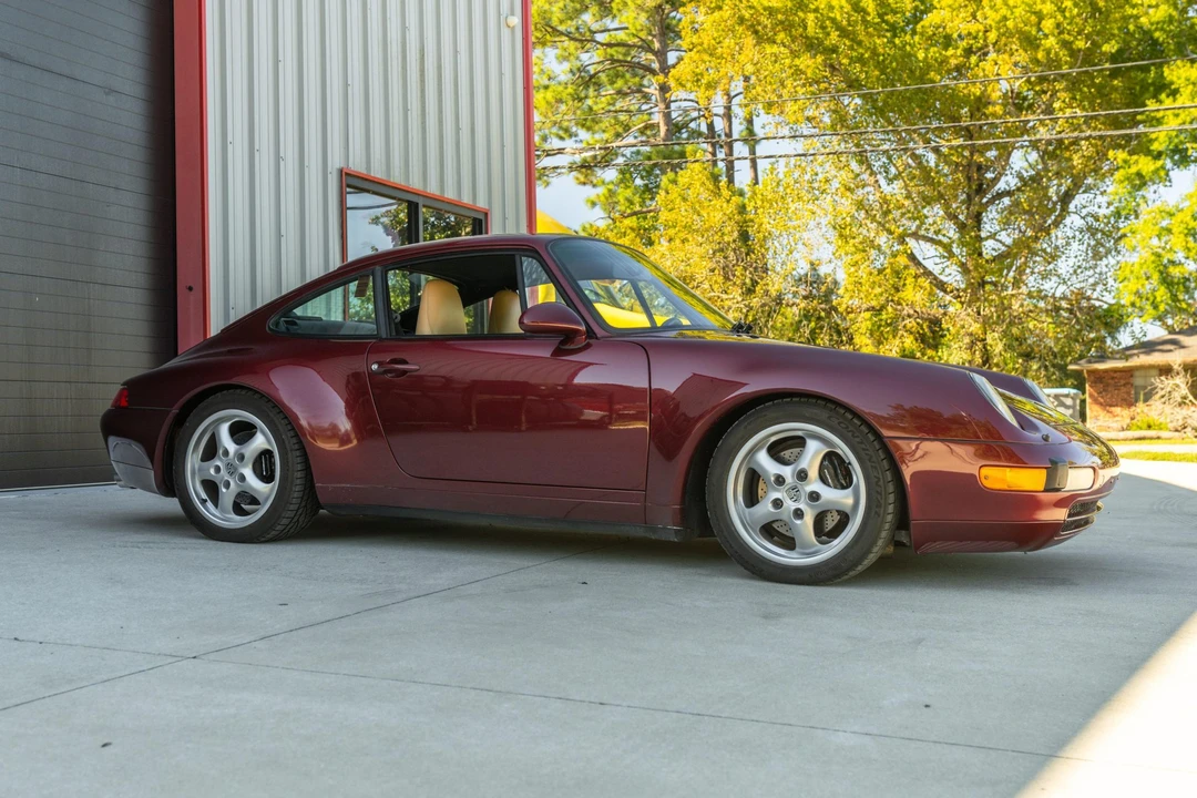1996 Porsche 993 Carrera - Image 14 of 31