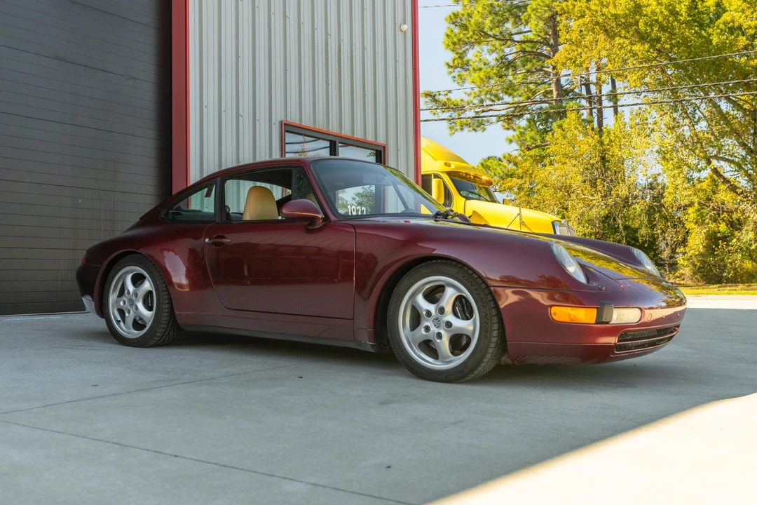 1996 Porsche 993 Carrera - Image 10 of 31