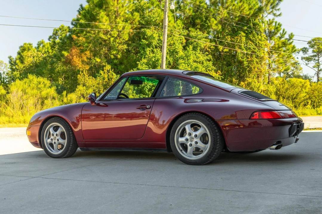 1996 Porsche 993 Carrera - Image 25 of 31