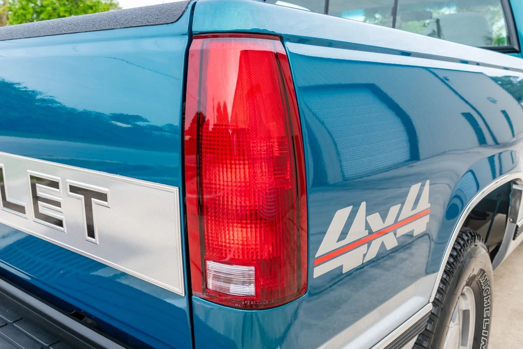 1997 Chevrolet C/K 4th Gen - Image 14 of 31
