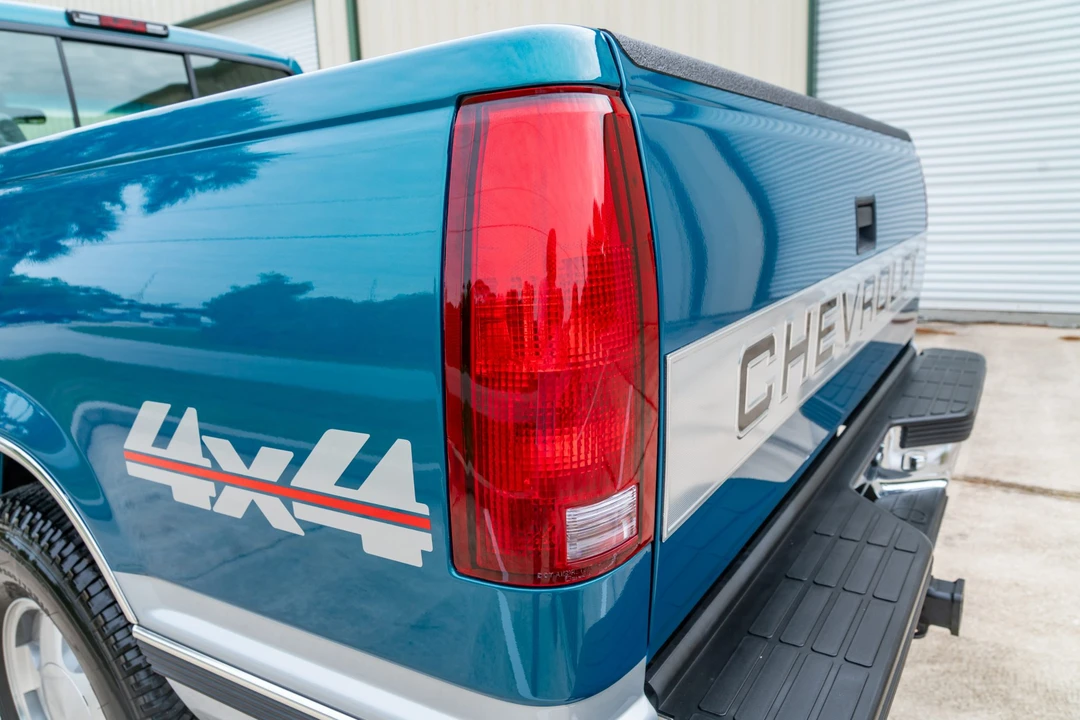 1997 Chevrolet C/K 4th Gen - Image 13 of 31