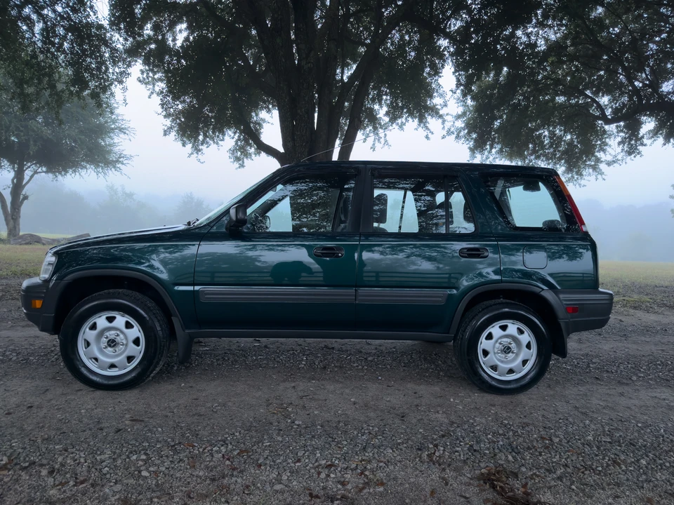 1997 Honda CR-V 1st Gen - Image 14 of 31