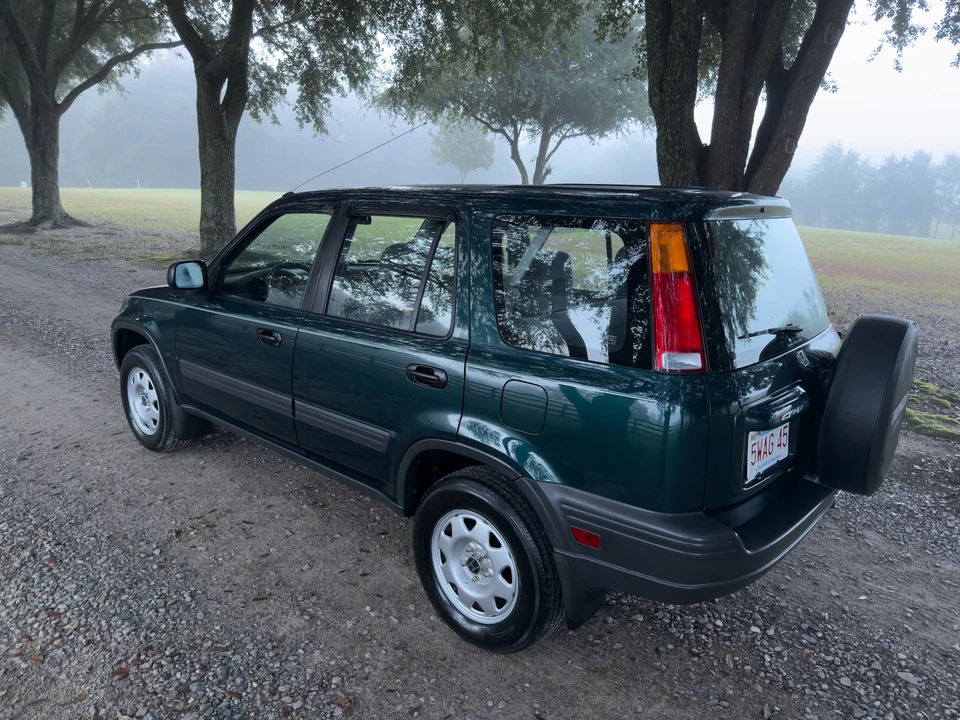 1997 Honda CR-V 1st Gen - Image 8 of 31