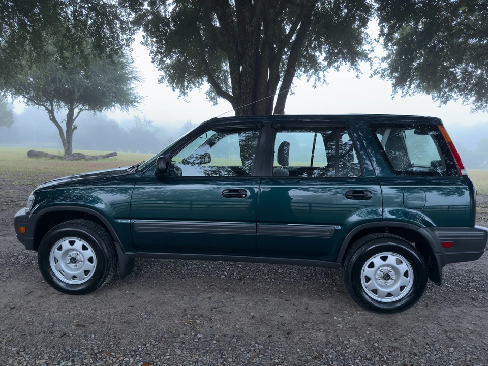 1997 Honda CR-V 1st Gen - Image 13 of 31