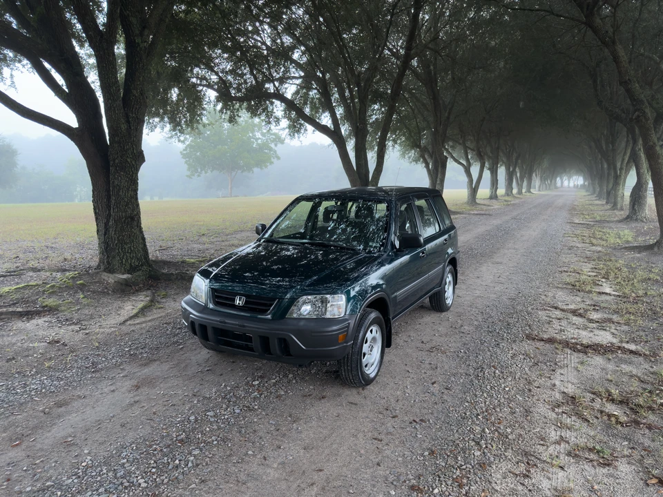 1997 Honda CR-V 1st Gen - Image 2 of 31