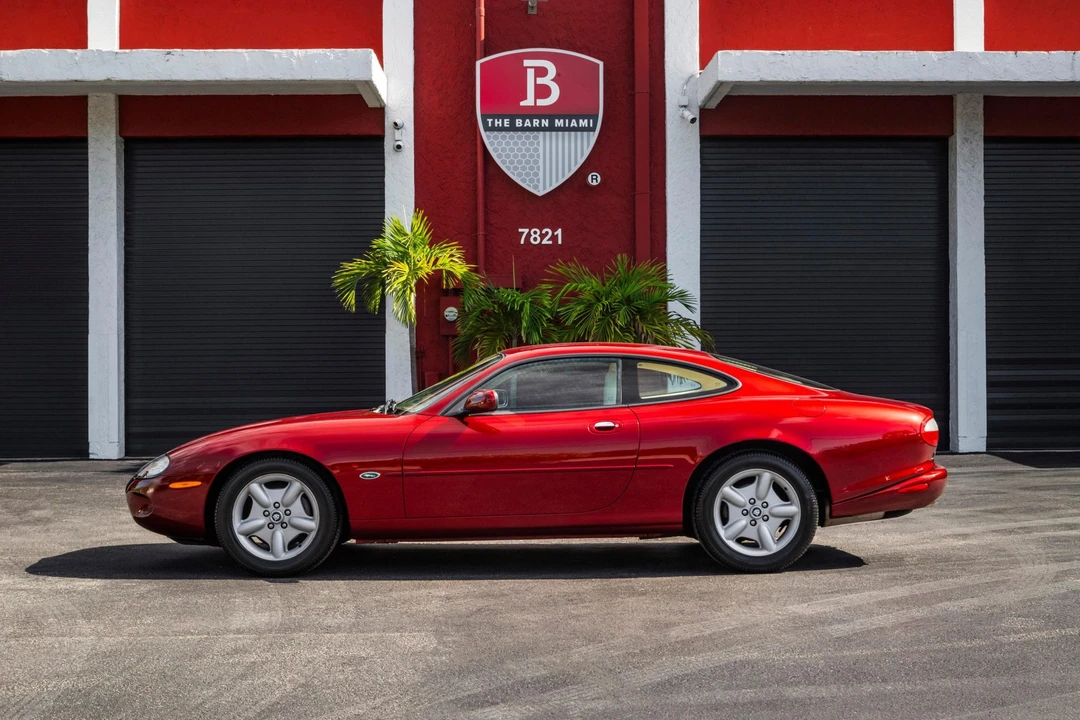1997 Jaguar X100 XK8 - Image 13 of 31