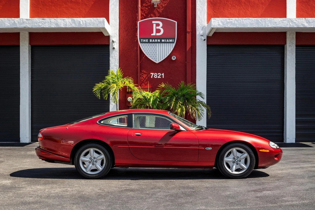 1997 Jaguar X100 XK8 - Image 8 of 31