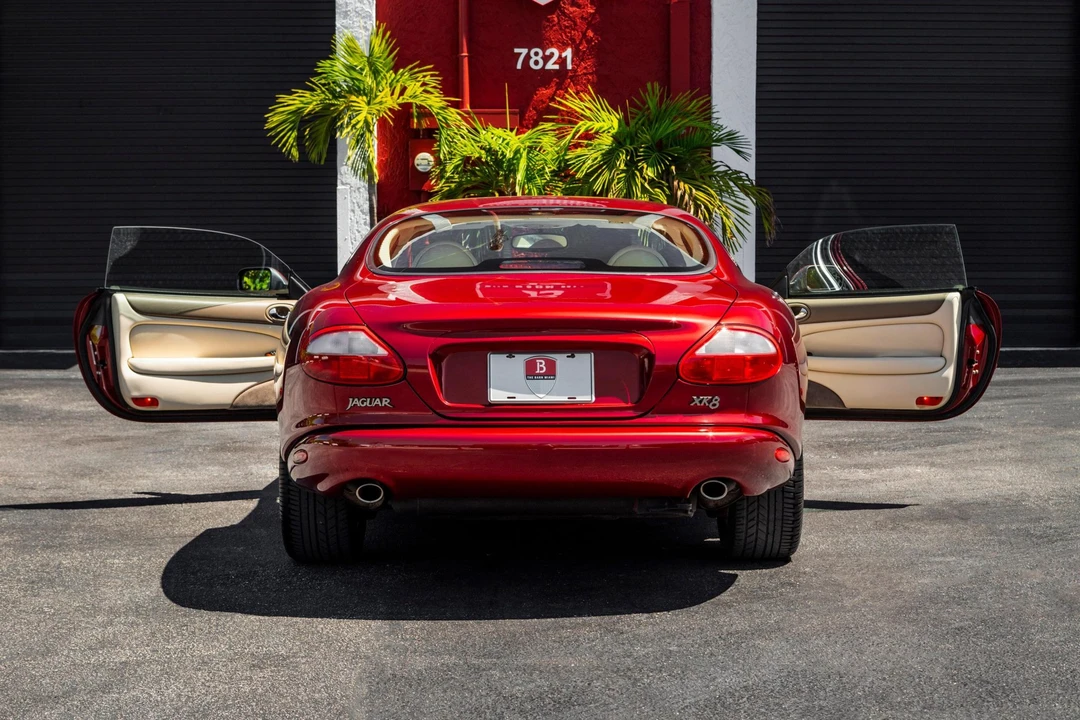 1997 Jaguar X100 XK8 - Image 15 of 31