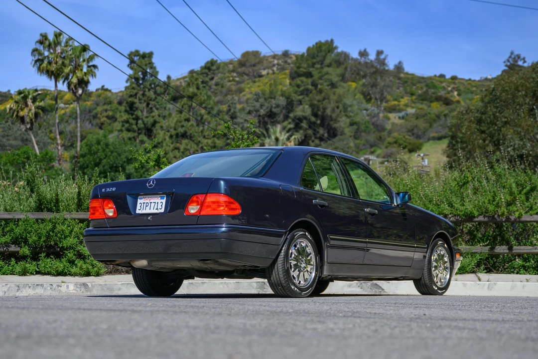 1997 Mercedes-Benz W210 E-Class - Image 15 of 31