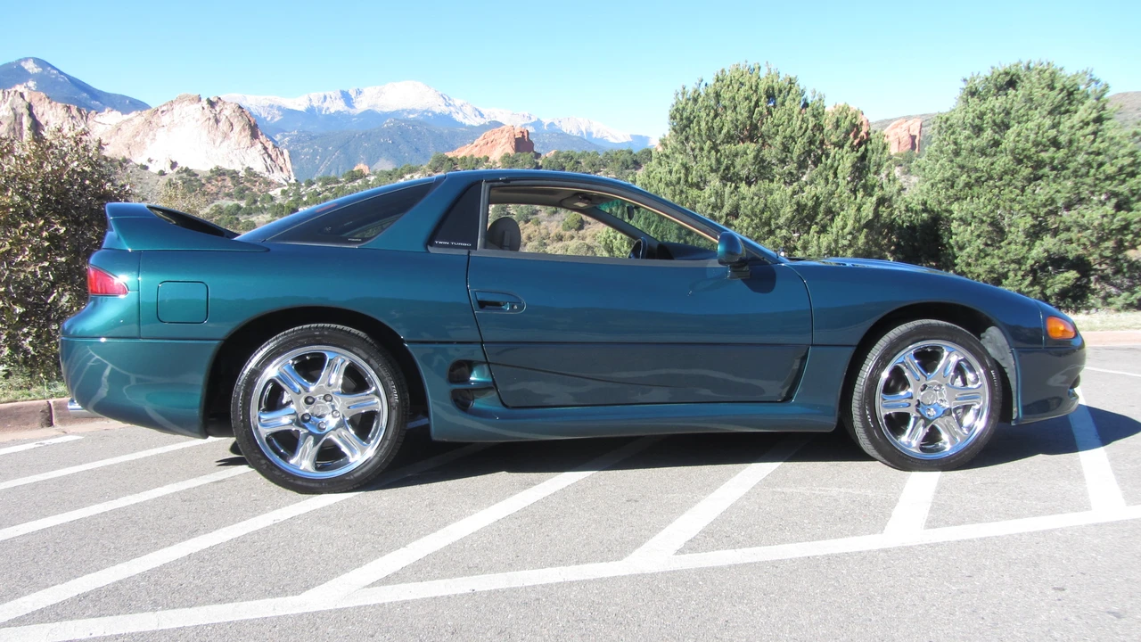 1997 Mitsubishi 3000GT Series 3 - Image 13 of 31