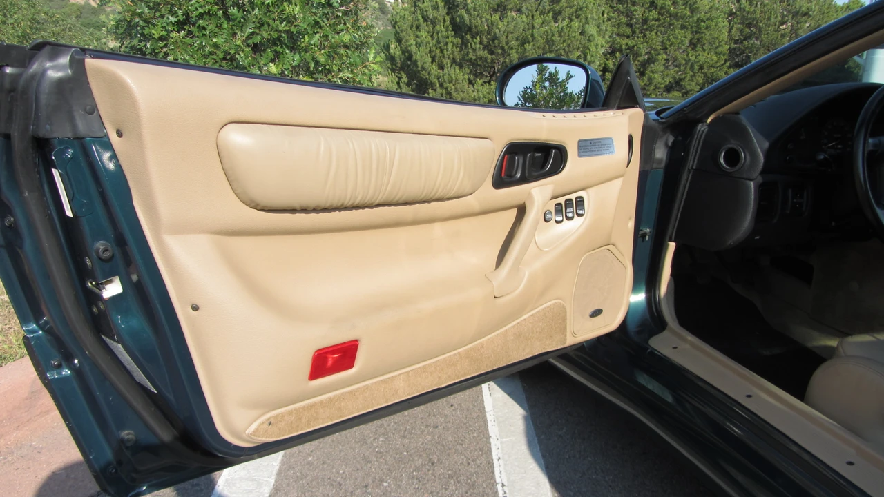 1997 Mitsubishi 3000GT Series 3 - Image 22 of 31