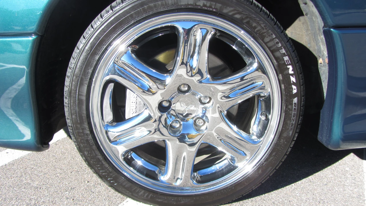 1997 Mitsubishi 3000GT Series 3 - Image 18 of 31