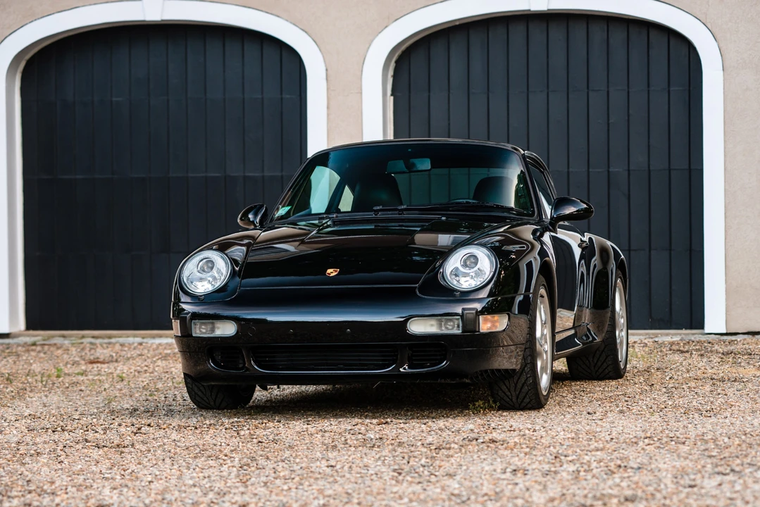 1997 Porsche 993 Carrera 4S - Image 11 of 31