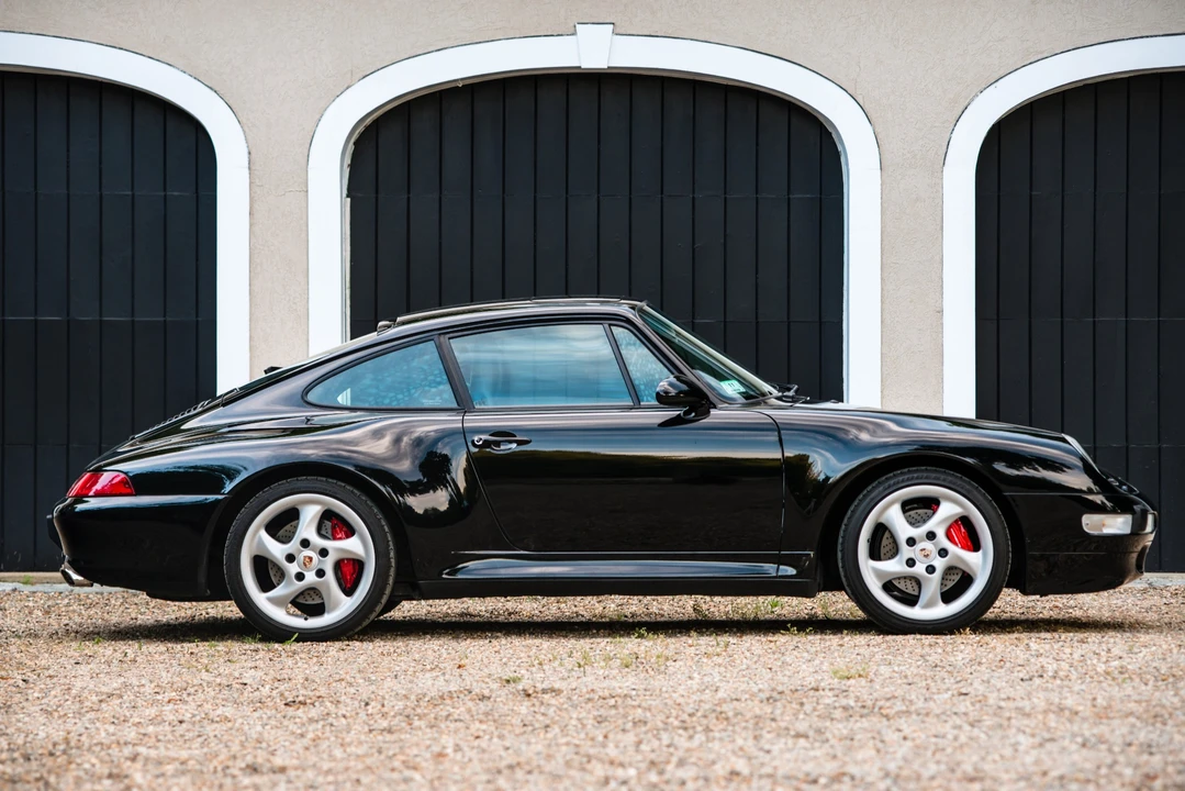 1997 Porsche 993 Carrera 4S - Image 14 of 31