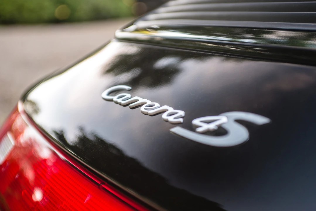 1997 Porsche 993 Carrera 4S - Image 26 of 31