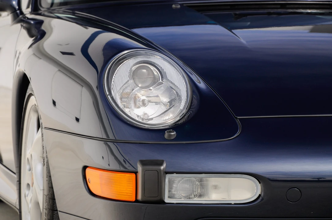 1997 Porsche 993 Carrera - Image 28 of 31