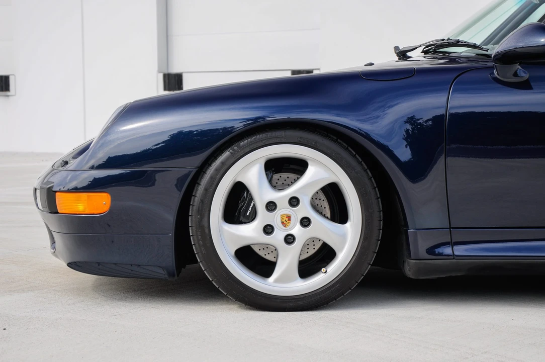 1997 Porsche 993 Carrera - Image 24 of 31