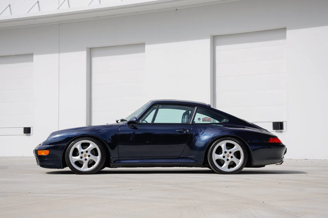 1997 Porsche 993 Carrera - Image 8 of 31