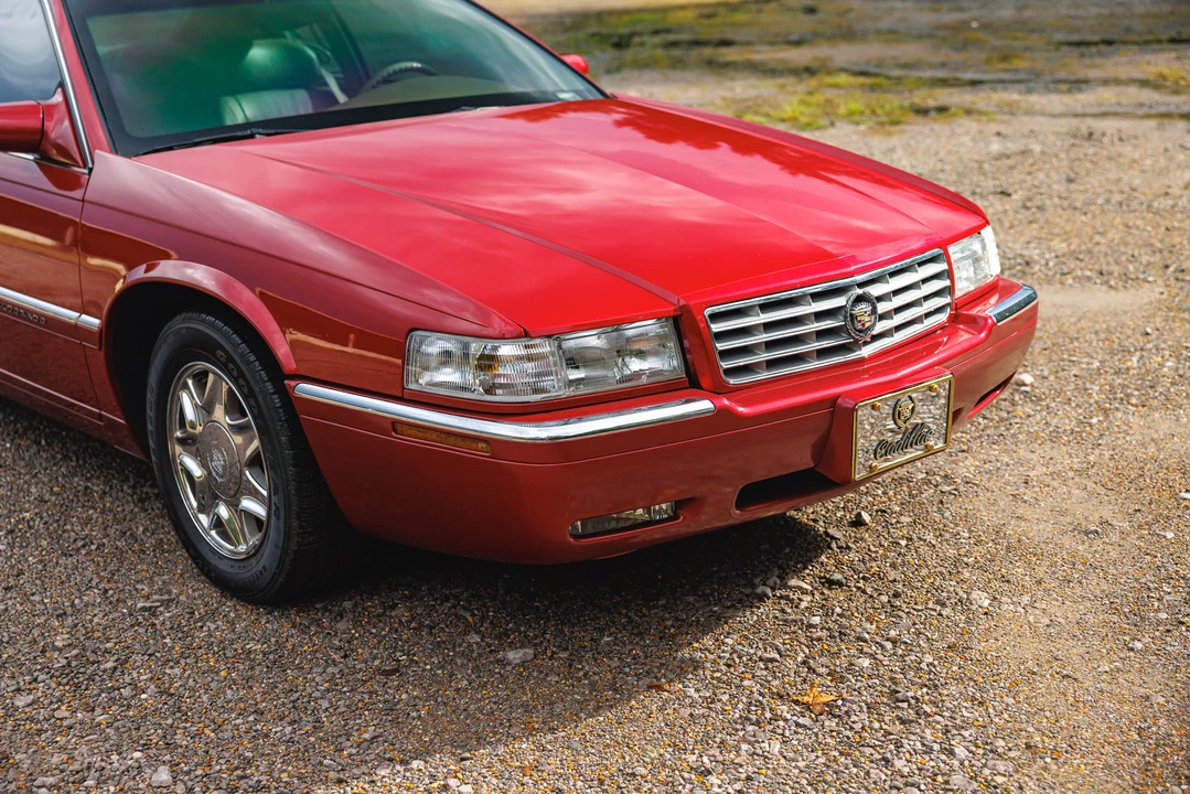 1998 Cadillac Eldorado 12th Gen - Image 16 of 31