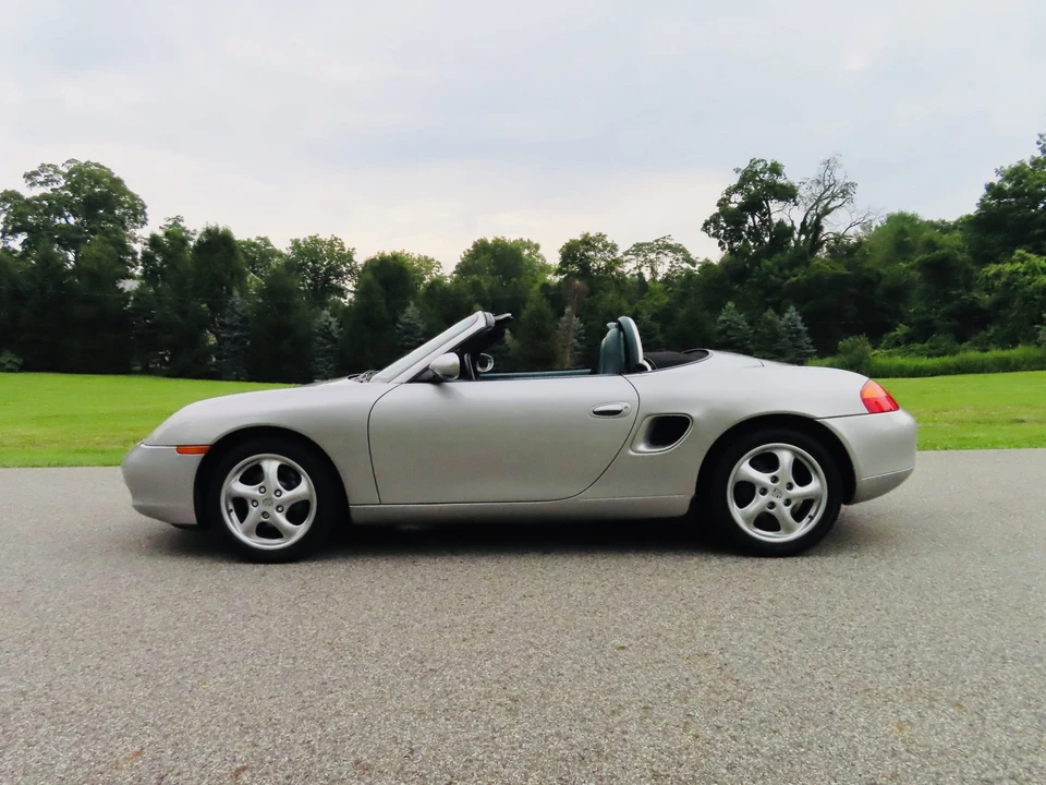 1998 Porsche 986 Boxster - Image 7 of 31