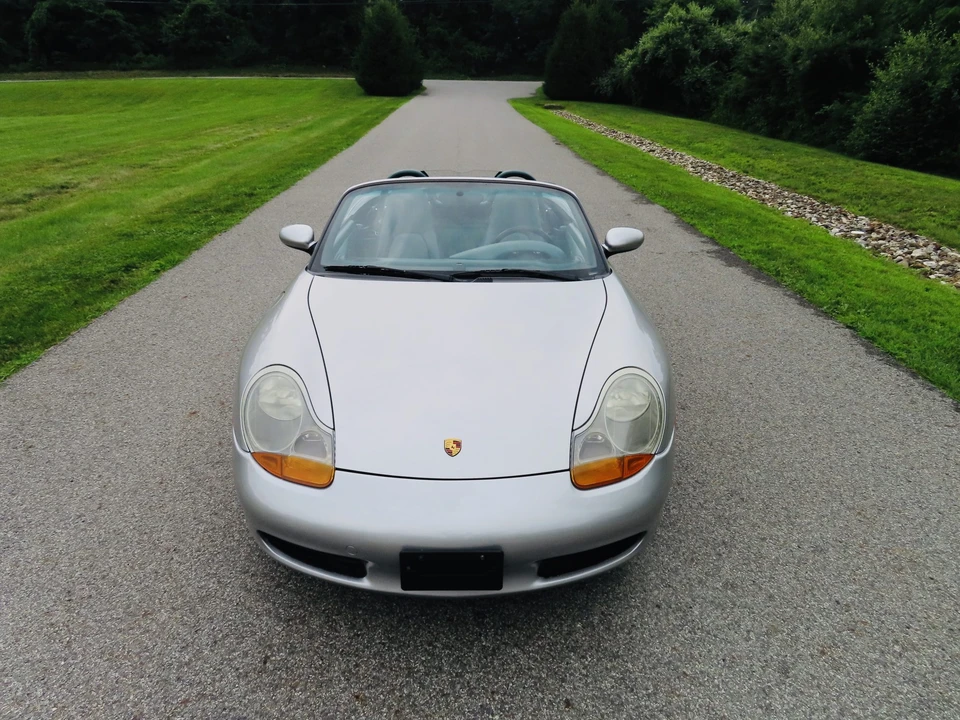 1998 Porsche 986 Boxster - Image 8 of 31