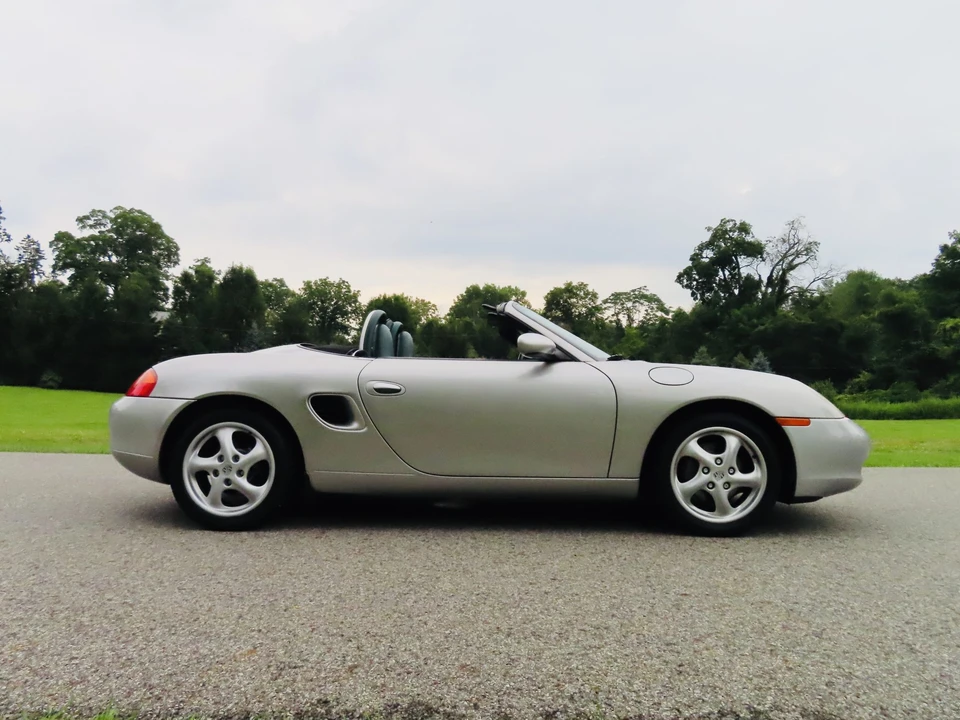 1998 Porsche 986 Boxster - Image 16 of 31
