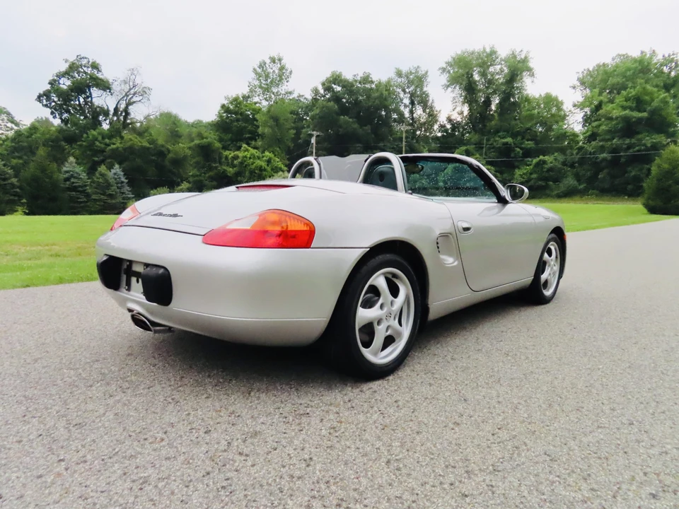 1998 Porsche 986 Boxster - Image 25 of 31